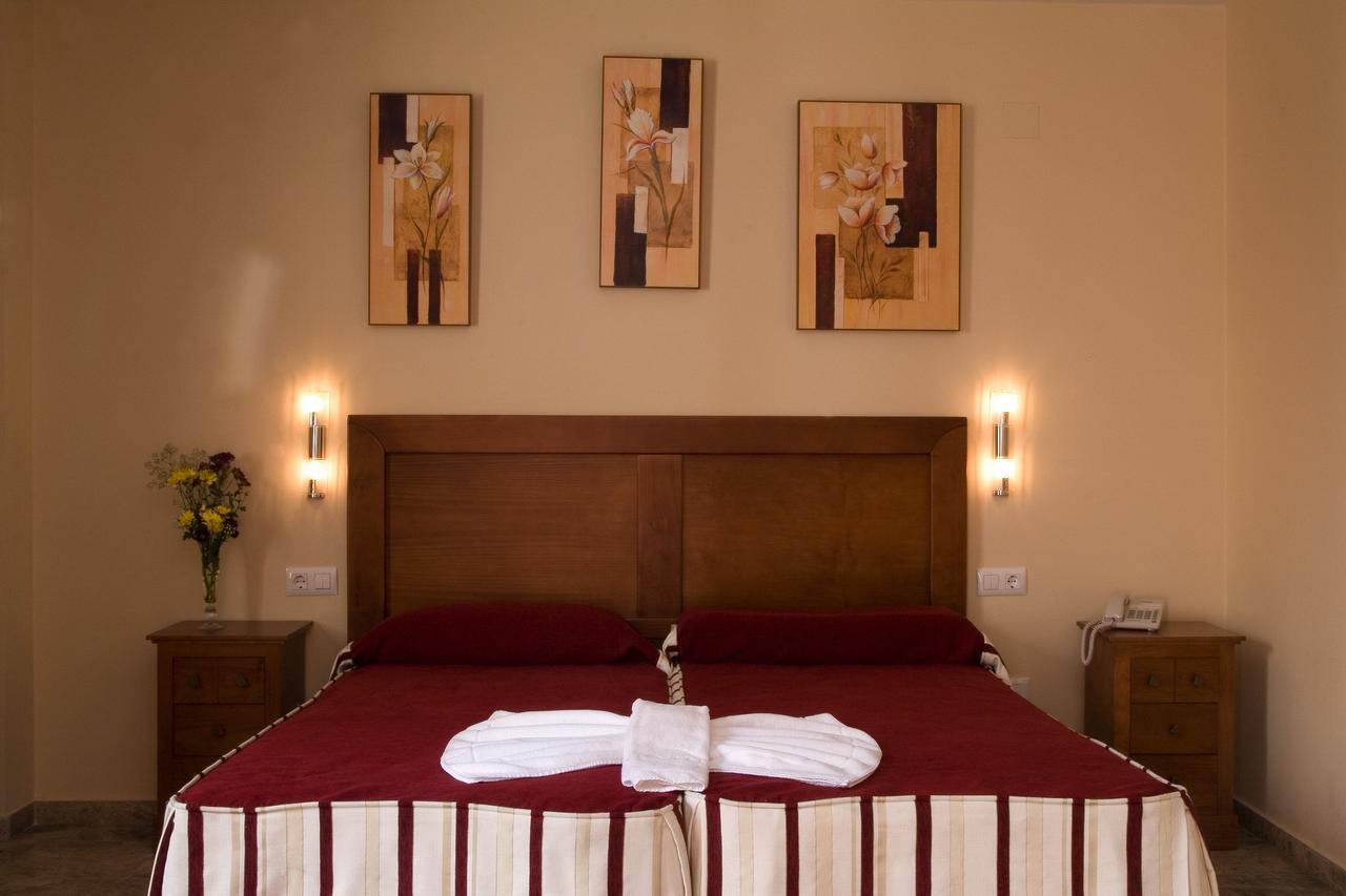Apartamentos La Fuente Córdoba Szoba fotó